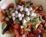 Foto del paso 1 de la receta: Ensalada sencilla para acompañar Foie Gras ideal para ovolactovegetarianos