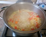 Foto del paso 3 de la receta: Sopa de carne picada con yogur griego