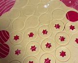 Karácsonyi mandulás linzer recept fázis 3 fotója