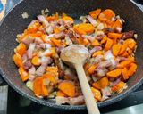Une image de l'étape 10 de Lentilles vertes au lard, pommes fruits et carottes.