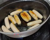 A picture of step 1 of Chipolata and Beans.