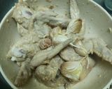 Foto langkah ke 4 dari resep Ayam Goreng Bawang Putih.