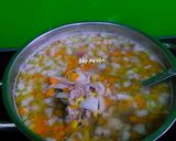 Hình bước làm 1 của món Súp gà mực ống và rau củ