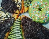 Foto langkah ke 7 dari resep Donat Pizza.