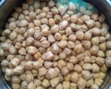 सफेद छोले की सब्जी (safed chole ki sabzi recipe in Hindi) रेसिपी चरण 1 फोटो