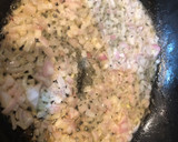 Foto del paso 1 de la receta: Chipirones en salsa de cebolla y tomate