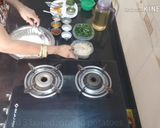 A picture of step 1 of Methi alu ke masala puri.