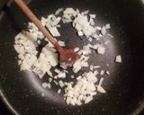 VEGÁN kapros, tejszínes cukkini ragu gluténmentes tésztával recept fázis 2 fotója