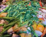 Foto langkah ke 3 dari resep Tumis Kangkung Cumi Asin.