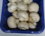 Foto del paso 1 de la receta: Champiñones a la mantequilla......!!!