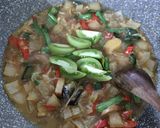 Foto langkah ke 2 dari resep Kikil kuah cabe & buncis.