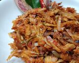 Foto langkah ke 4 dari resep Tongkol Suwir Kecombrang.