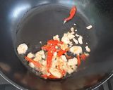 รูปขั้นตอนการทำที่ 1 ของ 🐚หอยลายผัดพริกเผาใบกะเพรา🌶🌱