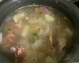 A picture of step 2 of Chicken Thukpa.