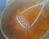 Foto del paso 3 de la receta: Locro de maíz blanco y porotos