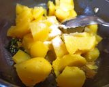 पंचमेल पूरी और आलू की सब्जी रेसिपी चरण 2 फोटो