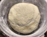 Foto del paso 2 de la receta: Pizza casera de jamón y queso