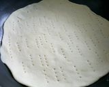Foto langkah ke 5 dari resep Pizza Thin Crust Teflon dan Rice Cooker.