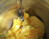 A picture of step 4 of Mango Kulfi.