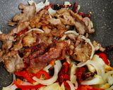 Foto langkah ke 4 dari resep Mongolian Beef.
