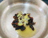 A picture of step 3 of Dates filled cookies.