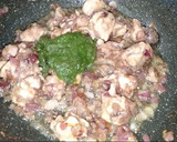 கீரீன் சிக்கன் மசாலா/ஹரியாலி சிக்கன் கிரேவி(hariyali chicken gravy recipe in tamil) ரெசிபி ஸ்டேப் 2 புகைப்படம்