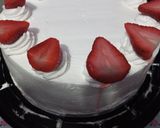 Foto del paso 7 de la receta: Pastel de Tres leches con fresas