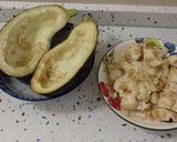 Foto del paso 1 de la receta Berenjenas rellenas y salteado gourmet
