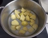 Foto del paso 1 de la receta Boletus con parmentier y yema