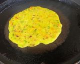 A picture of step 2 of Besan & Oats Chilla.