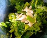 A picture of step 3 of Peanut Coriander spicy chutney.