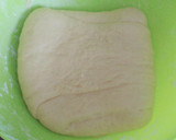 Foto del paso 4 de la receta: Medialunas de Manteca con harina leudante/ o de bizcocho