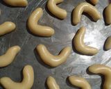 Foto del paso 4 de la receta: Galletitas tipo bananitas
