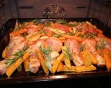Grillezett csirkecomb zöldség ágyon recept fázis 4 fotója