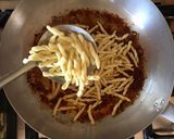 Foto del passaggio 4 della ricetta Strozzapreti alla ‘nduja 🌷