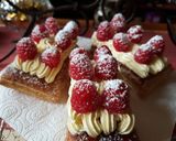 Foto del paso 9 de la receta: Hojaldre con nata y frambuesas
