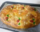 Foto del paso 12 de la receta: Coca de brioche con piñones
