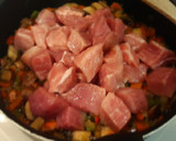 Foto del paso 4 de la receta: Magro de cerdo guisado con verduras