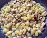 Foto del paso 8 de la receta: Chocos al ajillo con patatas confitadas 🦑