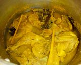 Foto langkah ke 7 dari resep Ayam Goreng Bumbu ala Sinjay.