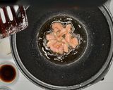 รูปขั้นตอนการทำที่ 4 ของ ข้าวผัดโบราณ