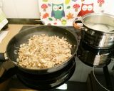 Foto del paso 1 de la receta: Risotto de setas