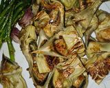Foto del paso 6 de la receta: Fideos guisados con alcachofas, espárragos y chirlas