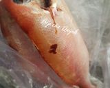 Hình bước làm 1 của món Cá bã trầu nấu thơm cà