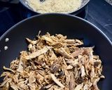 Foto del paso 4 de la receta: Pollo con setas y bambú con pan chino y arroz carnaroli