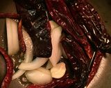 Foto del paso 6 de la receta: Salsa taquera de Guajillo estilo Frank