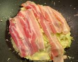 A picture of step 6 of Okonomiyaki.