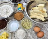 Foto langkah ke 1 dari resep Bolu Pisang Coklat.