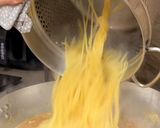 A picture of step 11 of Spaghetti with Frozen Seafood.