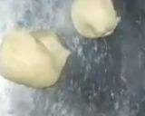 A picture of step 11 of Wheat flour pizza recipe.